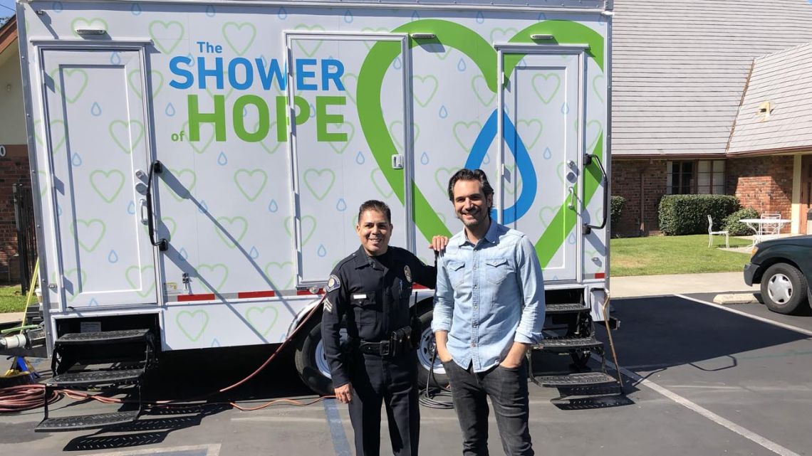 El argentino detrás del proyecto para homeless en Los Ángeles ya