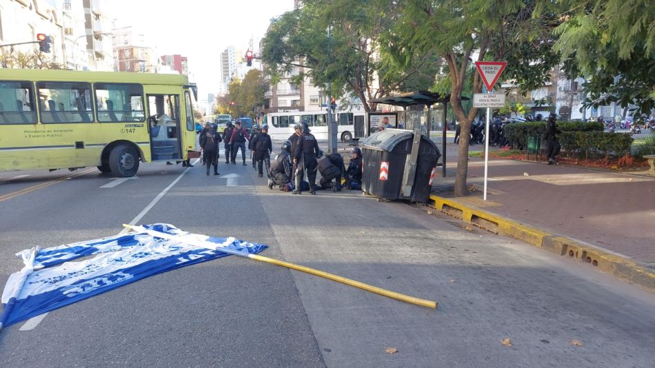 La Policía de la Ciudad reprimió una manifestación de Cartoneros.