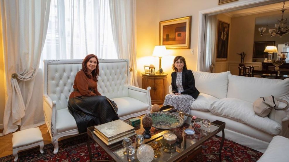 Cristina Kirchner se reunió con Pilar del Río