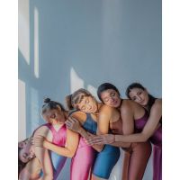 Luleå, ropa de Yoga con consciencia social y ambiental