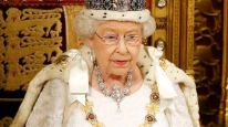 Por primera vez en 59 años, la reina Isabel II no asistirá a la apertura del Parlamento 