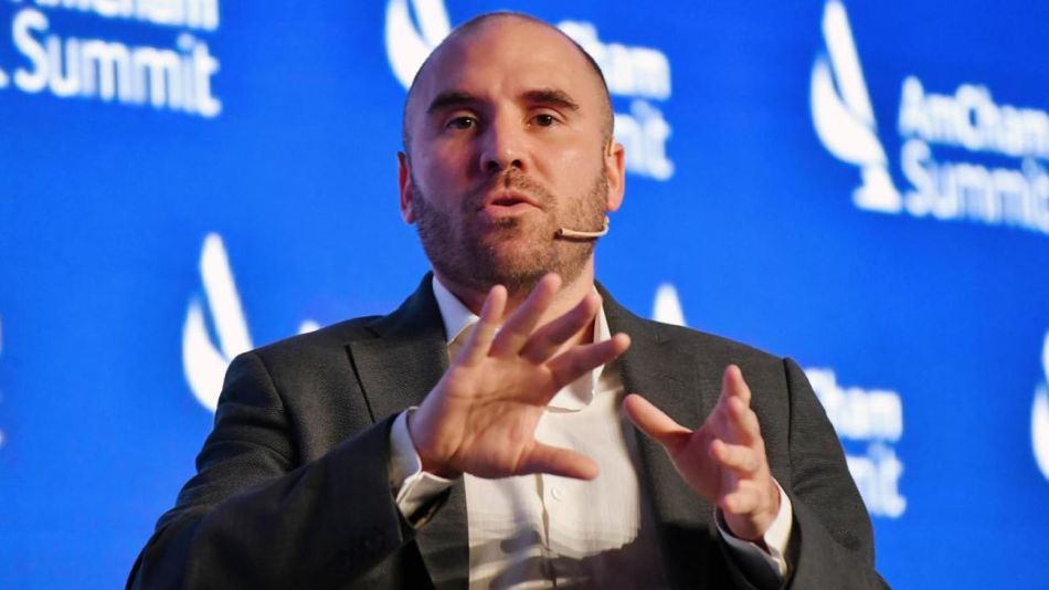 Martín Guzmán en AmCham Summit 20220510