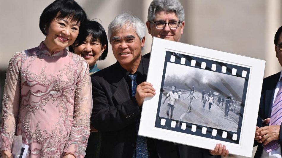 Kim Phuc en el Vaticano 20220511