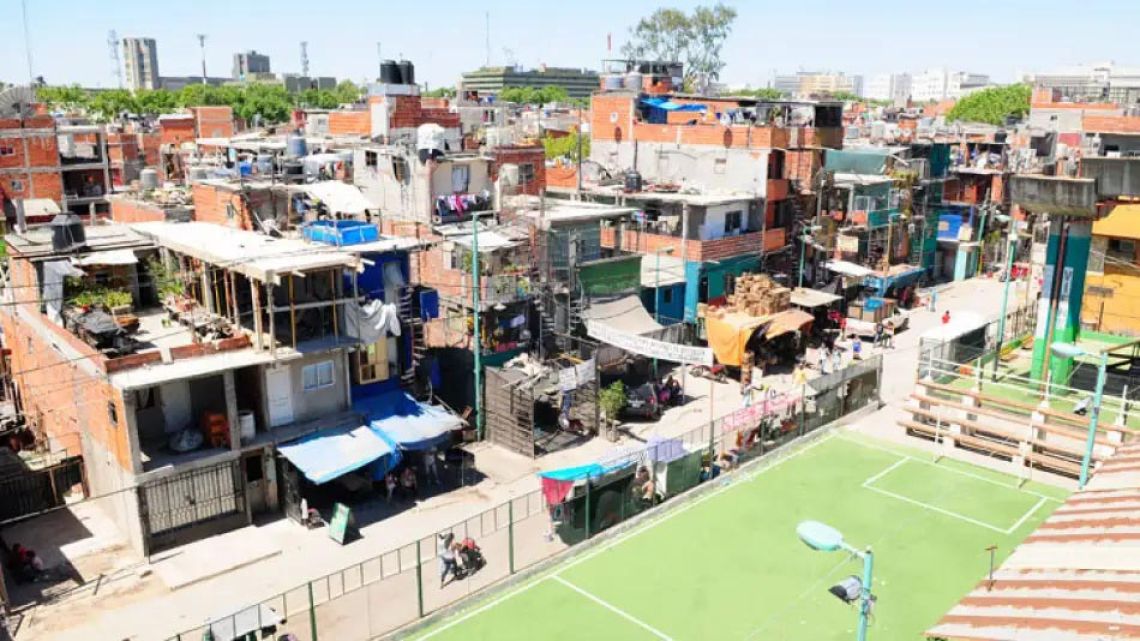 Due to an “error” by a Buenos Aires government contractor, homes were destroyed in Barrio 31