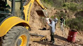 Fue hallado en una cava al pie de la sierra La Barrosa, en las cercanías del geoparque Pun Antü