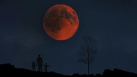 También es conocida como Luna de Sangre.