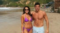 Jime Sabaris y Eduardo Sasson en una despedida de solteros en Praia do Rosa