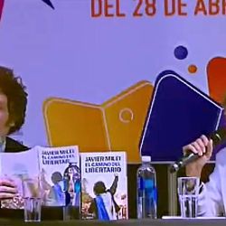 Javier Milei y Viviana Canosa en la Feria del Libro | Foto:Captura de pantalla