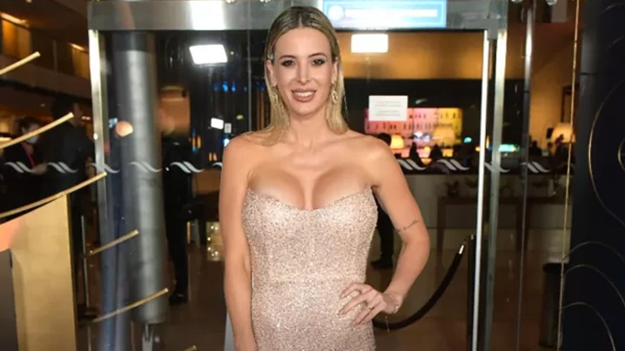 Jésica Cirio habló de su descuido en los Martín Fierro que casi la deja en  topless: 