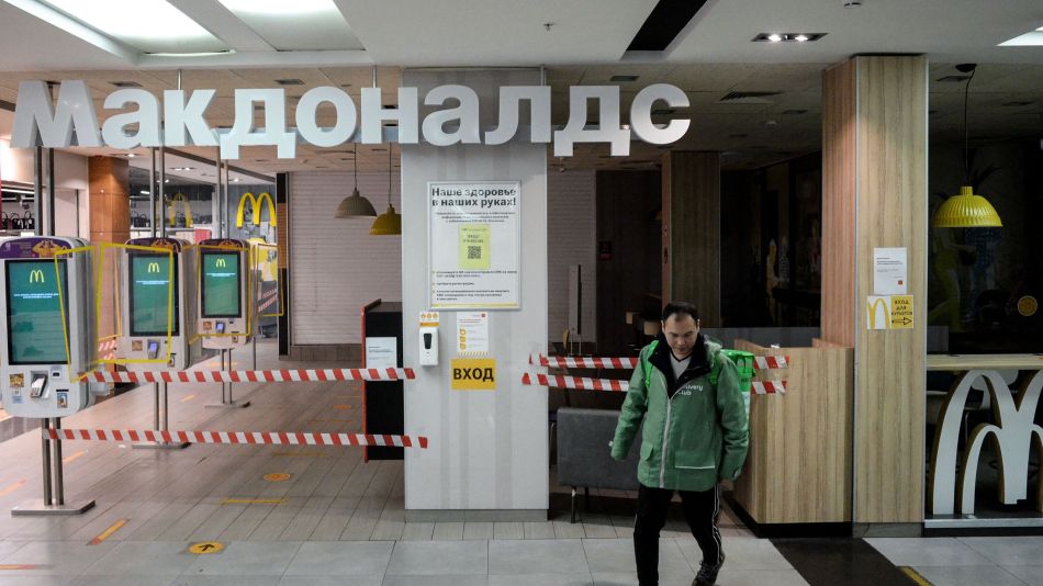 Russia Sees 600,000 Jobs at Risk on Foreign Exodus, Tass Reports