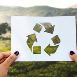 Al reciclar estamos ahorrando materias primas y energía en su elaboración