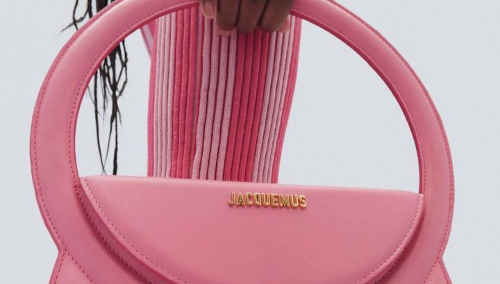 Jacquemus diseñó el bolso que será tu nueva obsesión y promete ser viral