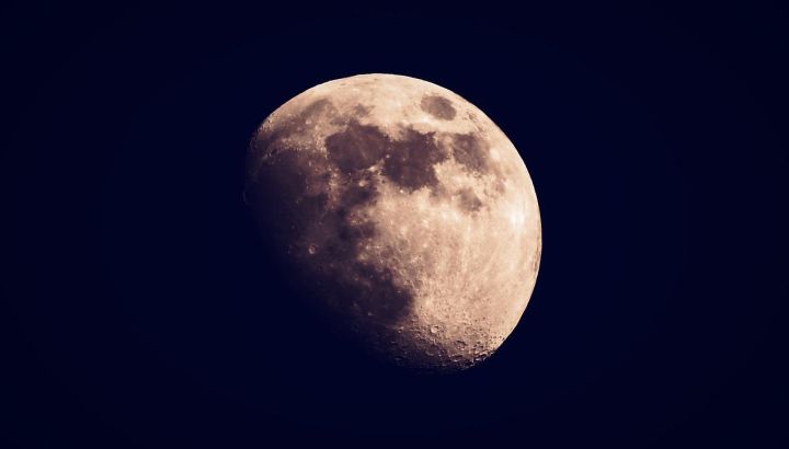 Luna de hoy en Sagitario: signo por signo cómo te afecta el martes 17 de mayo