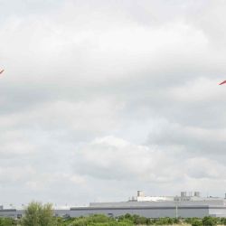 Dos aerogeneradores se encuentran al norte de Alemania. DAVID HECKER / AFP | Foto:AFP
