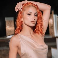 El Hotel de los Famosos: Crecen los rumores de embarazo de Melody Luz