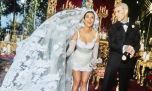 Kourtney Kardashian por Dolce and Gabbana: los detalles de un disruptivo vestido nupcial