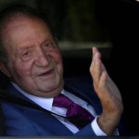 Todos los detalles de la visita del rey Juan Carlos al rey Felipe y Letizia Ortiz en Madrid
