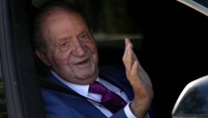Todos los detalles de la visita del rey Juan Carlos al rey Felipe y Letizia Ortiz en Madrid