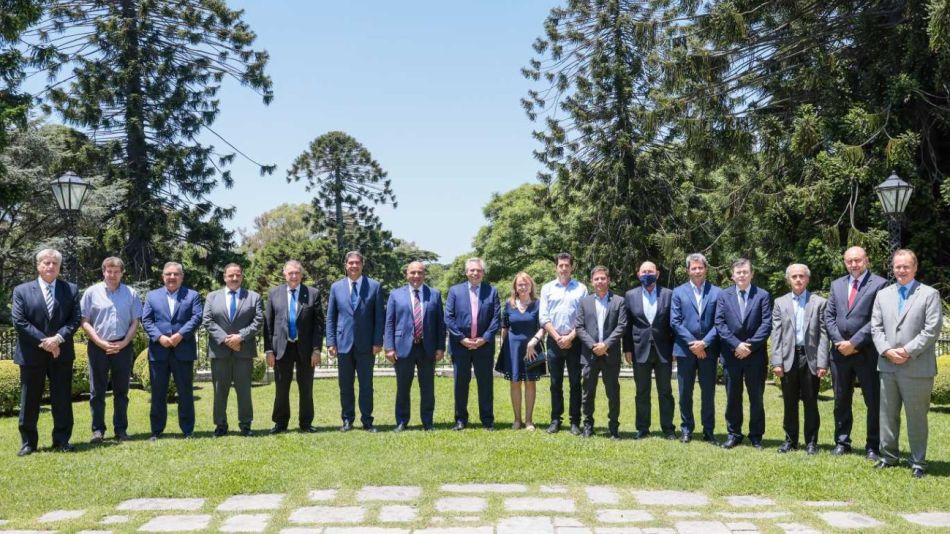Gobernadores reunidos con Alberto Fernández