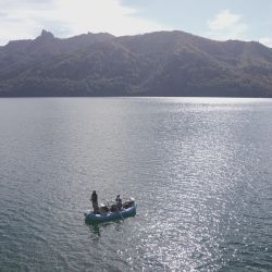 Una pesca muy dinámica y entretenida, enmarcada en un contexto de ensueño como nos tiene acostumbrados la Patagonia Argentina
