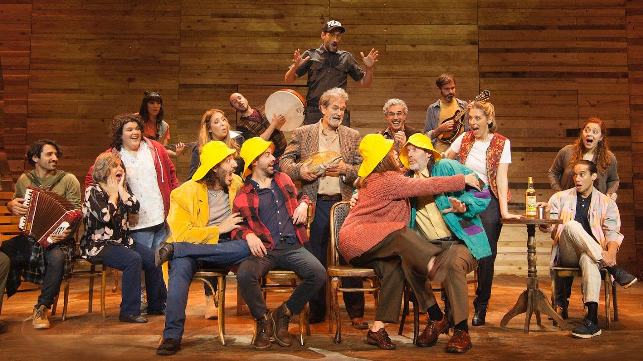 El elenco de Come From Away está listo para recibir al público en el Teatro Maipo.