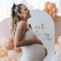 Así fue el baby shower sorpresa de Stephanie Demner