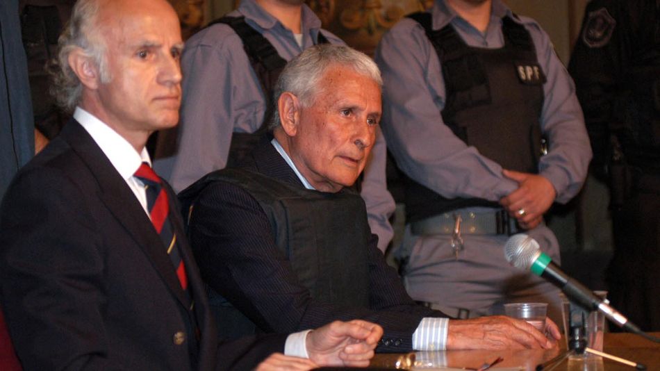 Miguel Etchecolatz 20220530