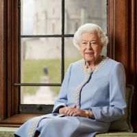 Jubileo de la Reina Isabel II : Así es su nuevo retrato oficial para festejar los 70 años en el trono