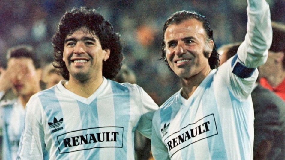 Diego ARmando Maradona y Carlos Menem