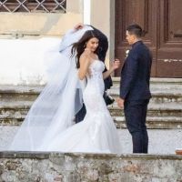La boda de Giovanni Simenone en la Toscana: "El amor siempre lo gana todo"