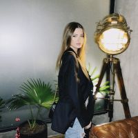 La China Suárez y Rusherking afianzan su amor: noche romántica a puros besos