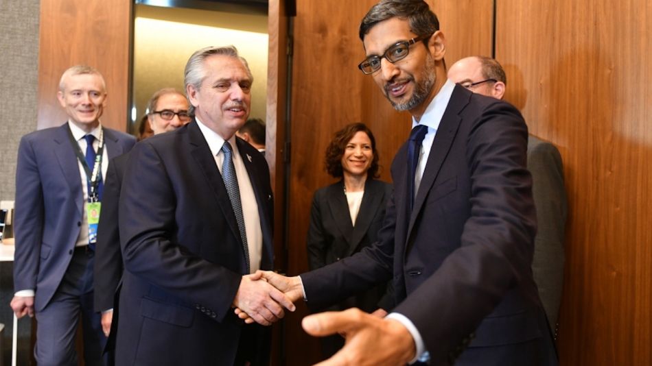 Alberto Fernández y Sundar Pichai