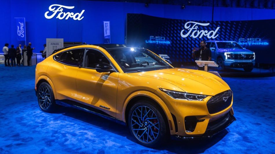Ford Mustang Mach-E 20220614