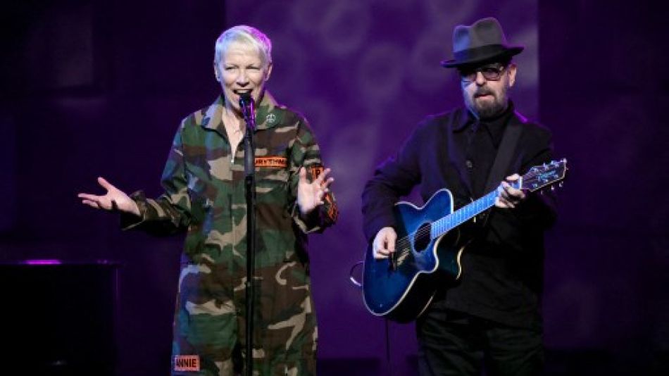 eurythmics2022