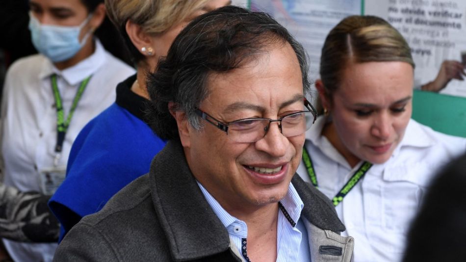 gustavo petro colombi