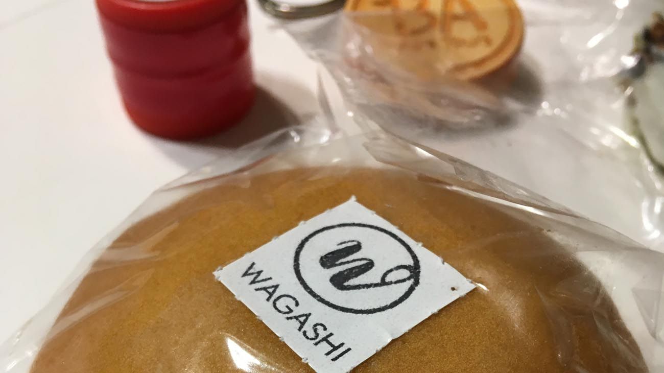 El Wagashi es una exquisitez tradicional que, incluso en Japón, ya no se encuentra en cualquier panadería. En Argentina, Mónica Semba es una especialista.