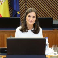 Duelo de Reinas: los drásticos cambios de look de Letizia Ortiz y la Reina Isabel II