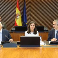 Duelo de Reinas: los drásticos cambios de look de Letizia Ortiz y la Reina Isabel II