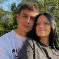Oriana Sabatini y Paulo Dybala, irreconocibles con sus nuevos looks