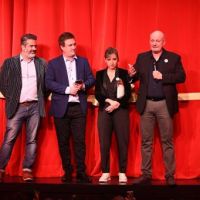 Juan José Campanella inauguró el Politeama: “Espero poder estar dirigiendo una obra propia acá”
