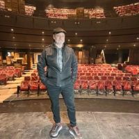 Juan José Campanella inauguró el Politeama: “Espero poder estar dirigiendo una obra propia acá”