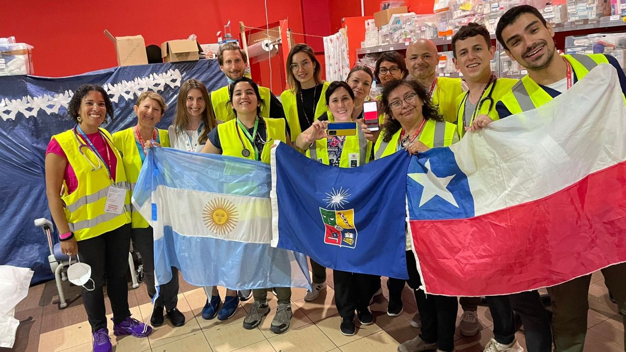 Delegaciones de Chile, Israel y Argentina junto a médicos locales para ayudar a los refugiados que escapan de la guerra en Ucrania y llegan a Polonia. | Foto:CEDOC PERFIL