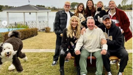 Tinelli, Cris Morena y Ricardo Montaner, un domingo de amigos en familia.