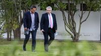 El Presidente y Sergio Massa, en una foto de días complejos en Olivos. Los espera otro domingo de extrema tensión, por el portazo de Martín Guzmán en Economía.