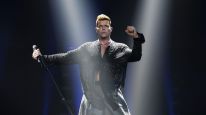 El mal momento de Ricky Martin: fue denunciado por violencia doméstica
