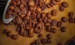 5 beneficios de la cafeína en la cosmética que te van a sorprender