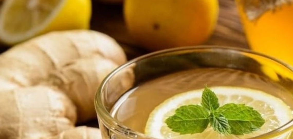 Té de cúrcuma con jengibre y limón: ¿cómo prepararlo y qué beneficios tiene? 