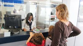 Los trámites en Migraciones tienden a simplificarse.