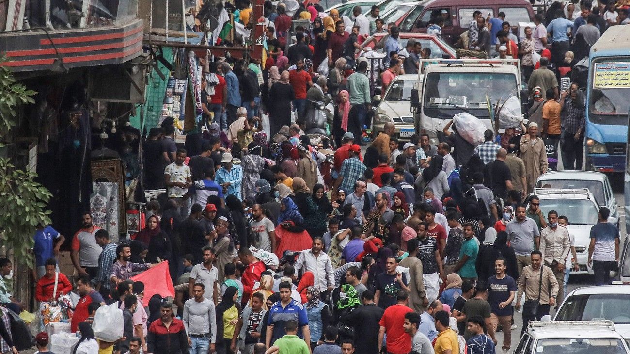 La tasa de crecimiento de la población mundial se está desacelerando a medida que las tasas de fertilidad continúan cayendo, y la pandemia intensificó esa tendencia.