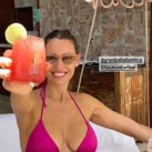 Pampita mostró cómo la pasa en sus vacaciones en Ibiza: "Siempre estoy ready"